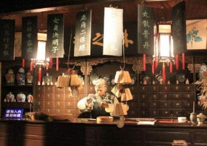 李忠岳跟秋瑾之间是什么关系？他们之间有什么故事？