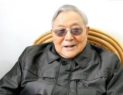 向守志上将次就把十几位副处长提升为处长，为什么没人批评他？