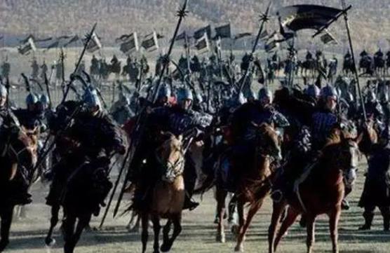 将军茅厕遇见一群蚂蚁,要求立即撤军,后来才知道是为了救将士 将军茅厕遇见一群蚂蚁,要求立即撤军,后来才知道是为了救将士