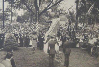 美国著名的战斗英雄约翰&middot;巴斯隆 单场战役一个人就毙敌1500人