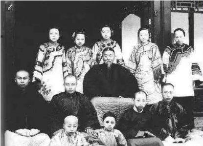 李鸿章是不是卖国贼 他有没有卖过卖国 李鸿章是不是卖国贼 他有没有卖过卖国