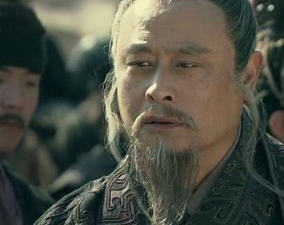 他是我国历史上最败家的富二代 偌大的一代帝国败在他的手里 他是我国历史上最败家的富二代 偌大的一代帝国败在他的手里