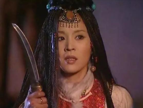 大清朝唯一一个可以用龙袍下葬的女人，也是康熙最疼爱的人。