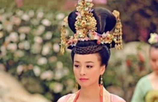 韦贵妃是什么样的人？一生经历5代帝王