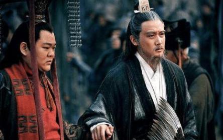 他连续娶了张飞的两个女儿 为什么不能娶关羽的女儿呢