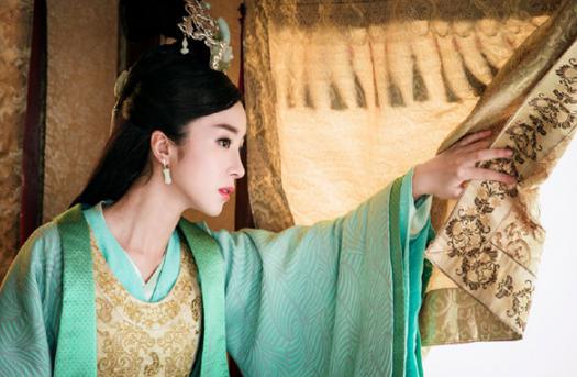 谁没有单纯善良过？历史著名阴狠皇后的黑化史！