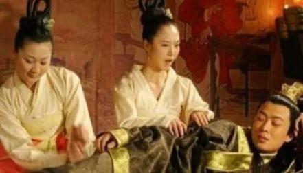 刘粲的怪癖是怎么来的 为什么会影响到他的皇位 刘粲的怪癖是怎么来的 为什么会影响到他的<a href=https://www.lishiji.cn/lishi/4829/ target=_blank class=infotextkey>皇位</a>