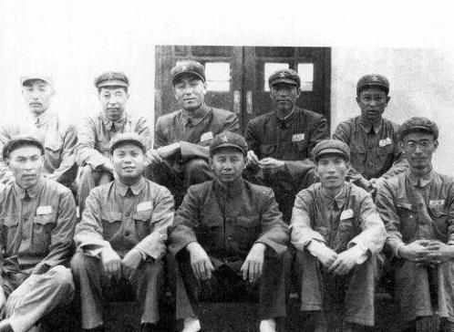 吴效闵的出身如何？曾歼灭“天下第一旅”立大功