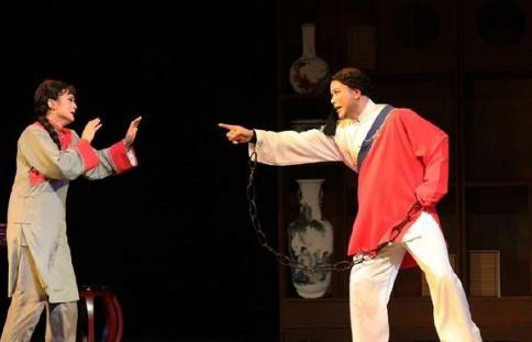 慈禧为什么会干预杨乃武案，她是怎么处理的？