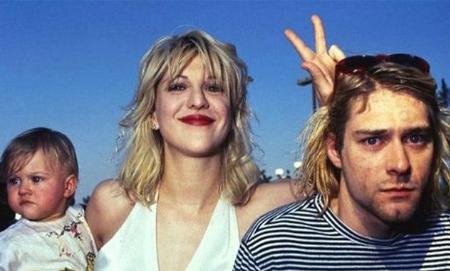 无数人都在信仰的科特&middot;柯本 却在27岁的时候开枪自杀了