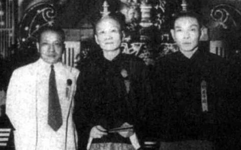 杜月笙是被谁引荐进青帮的?他能够发迹不得不感谢一个人 杜月笙是被谁引荐进青帮的?他能够发迹不得不感谢一个人