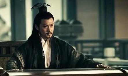 才华横溢的诸葛亮，为什么娶了一个黄头黑发的丑女为妻?