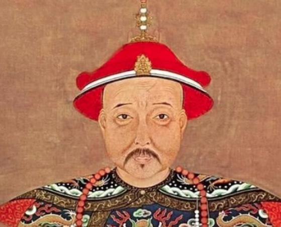 功臣骄纵跋扈，康熙并未像朱元璋那样大开杀戒
