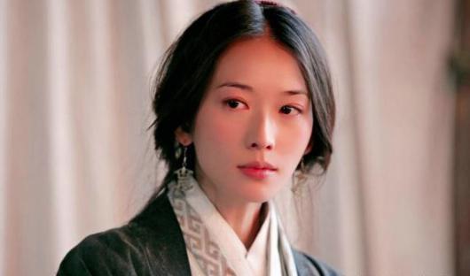 为什么说三国女子中,小乔算比较幸福的? 为什么说三国<a href=https://www.lishiji.cn/lishi/6475/ target=_blank class=infotextkey>女子</a>中,小乔算比较幸福的?