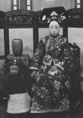 清朝军机大臣荣禄之女 溥仪的生母苏完瓜尔佳·幼兰简介 清朝军机大臣荣禄之女 溥仪的生母苏完瓜尔佳·幼兰简介