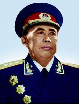 谢富治的骨灰为什么会移出<a href=https://www.lishiji.cn/lishi/2504/ target=_blank class=infotextkey>八宝山</a>？他犯了什么错误？