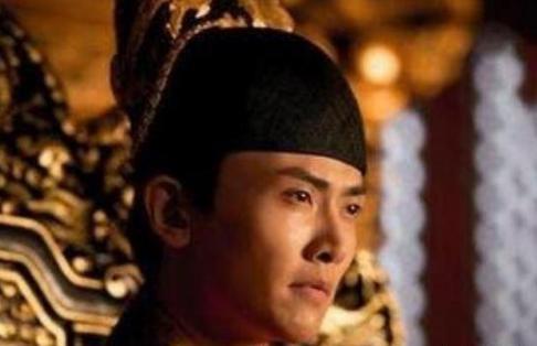 孙传庭柿园之战会先胜后败的原因是什么？