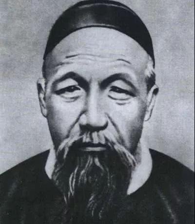 王闿运的一生都有哪些造诣 他的造诣有多高 王闿运的一生都有哪些造诣 他的造诣有多高