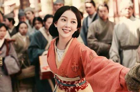 三女侍一夫！龙榻上的曹操之女，斗曹丕、摔玉玺，她才是三国最伟大的女人