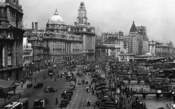 杜月笙为什么不同意和蒋介石去台湾，晚年只能躲在香港