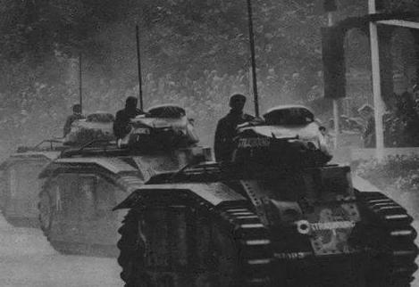 二战时期法国坦克火力数量远远高于德国？为什么还是打不赢