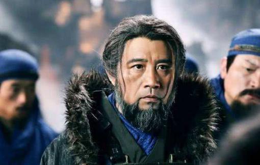 亲叔叔都给对手通风报信,项羽注定失败了! 亲叔叔都给对手通风报信,项羽注定失败了!