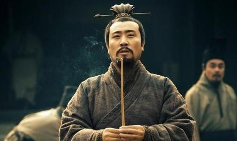 刘备有四个儿子,为什么唯独会选择“扶不起的阿斗” 刘备有四个<a href=https://www.lishiji.cn/lishi/1272/ target=_blank class=infotextkey>儿子</a>,为什么唯独会选择“扶不起的<a href=https://www.lishiji.cn/lishi/5591/ target=_blank class=infotextkey>阿斗</a>”