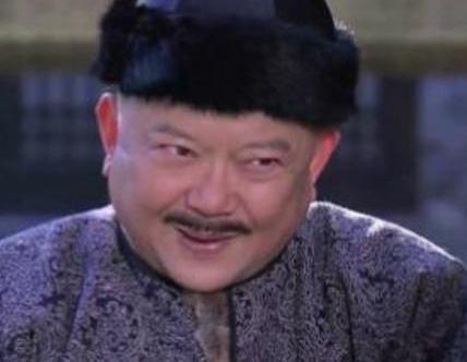 嘉庆皇帝为什么会在杀了和珅之后又后悔了呢 因为他是不可多得的人才