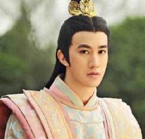 周兴是怎么从小吏一步步变成酷吏的?请君入瓮又是怎么回事? 周兴是怎么从小吏一步步变成酷吏的?请君入瓮又是怎么回事?