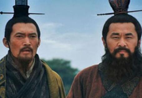 <a href=https://www.lishiji.cn/lishi/3403/ target=_blank class=infotextkey>陈友谅</a>为何要效仿<a href=https://www.lishiji.cn/lishi/1821/ target=_blank class=infotextkey>曹操</a>将船连起来 难道说他不知道<a href=https://www.lishiji.cn/lishi/1859/ target=_blank class=infotextkey>赤壁之战</a>吗