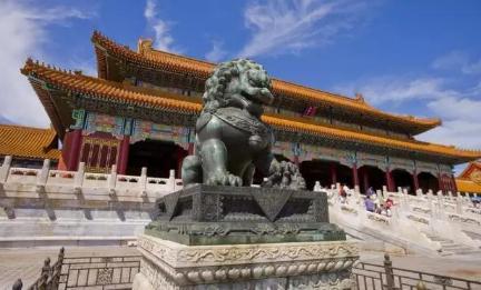 古代故宫里面为什么没有种树 难道皇帝不给种树吗 古代故宫里面为什么没有种树 难道<a href=https://www.lishiji.cn/lishi/433/ target=_blank class=infotextkey>皇帝</a>不给种树吗
