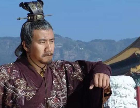 朱元璋命令状元写一个字,为何状元写完,朱元璋立马把他斩首示众 朱元璋命令状元写一个字,为何状元写完,朱元璋立马把他斩首示众