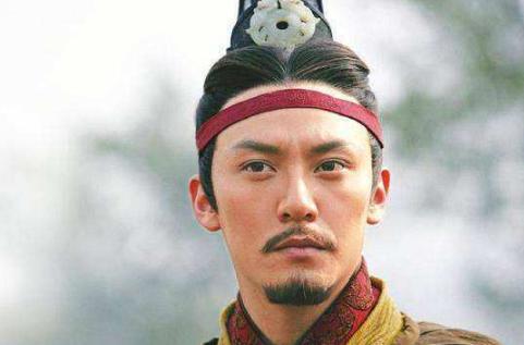 曹参除了喝酒什么也不干，他为什么还能青史留名？