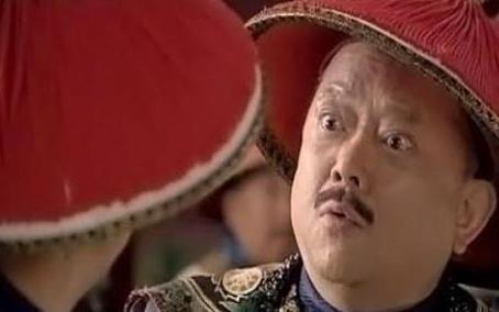 刘墉是个极其谨慎的人 为何上朝是会将衣服反着穿呢