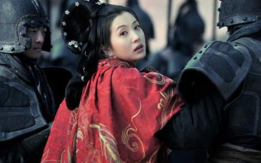 三国自带光环的吕奉先，一生有哪些传奇的经历？