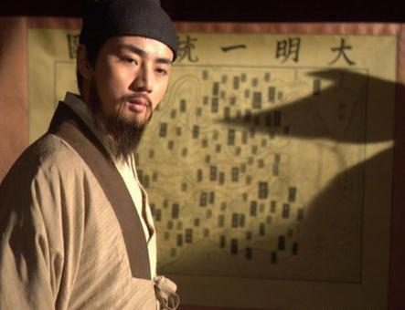 如果穿越回去见到这三个人 请用三句话改变历史