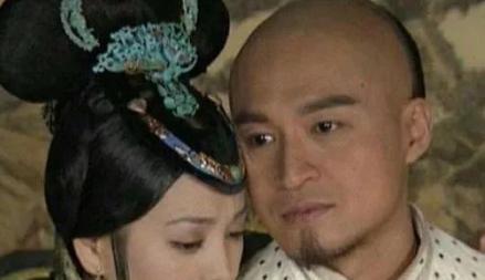 清军入关时，多尔衮问道士“大清何时灭亡”。