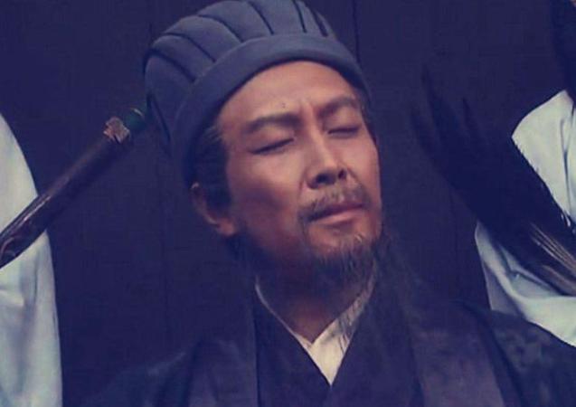 诸葛亮:一生忠诚正直,尽心尽力的辅助后主 诸葛亮:一生忠诚正直,尽心尽力的辅助后主
