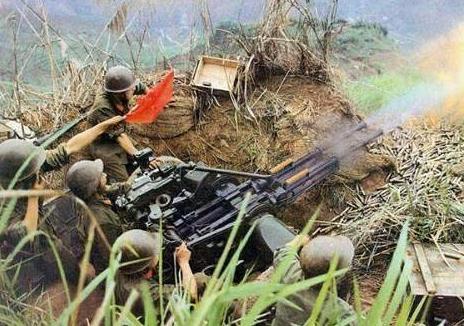 老兵口述中的法卡山战役 一场战斗下来阵地就剩下他了 老兵口述中的法卡山战役 一场战斗下来阵地就剩下他了