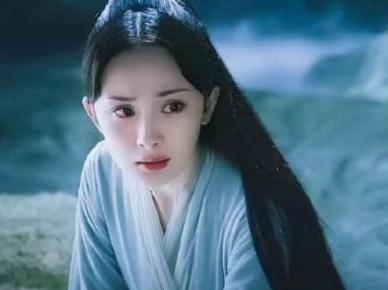 古代人穿那么长的衣服就不怕弄脏吗? 古代人穿那么长的衣服就不怕弄脏吗?