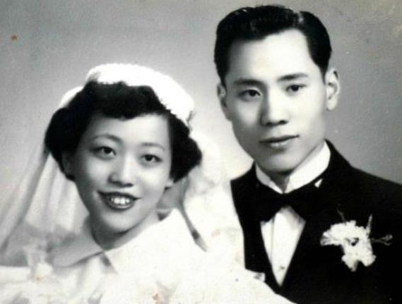 原配夫人不孕，丈夫居然移情17岁义女