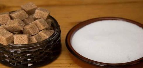 饮食文化中的南甜北咸是怎么形成的？