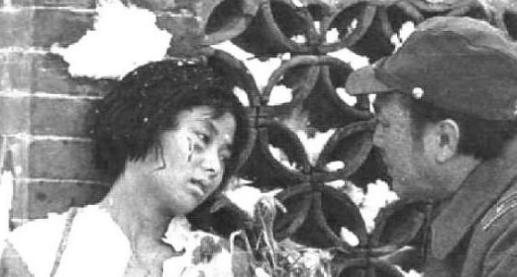 <a href=https://www.lishiji.cn/lishi/5953/ target=_blank class=infotextkey>女英</a>雄<a href=https://www.lishiji.cn/lishi/6492/ target=_blank class=infotextkey>梁奔前</a>坚贞不屈，牺牲时年仅19岁