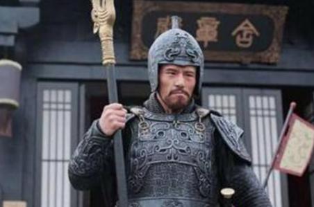 刘备早年的两位故友都投入了曹操麾下，刘备错失的这两个人是谁？