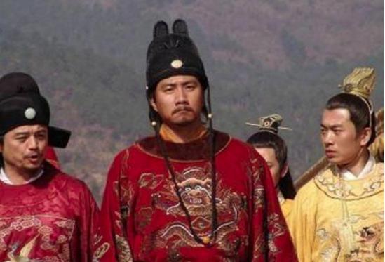 朱元璋屠戮开国功臣,为什么没人敢反抗? 朱元璋屠戮开国功臣,为什么没人敢反抗?