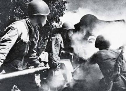 二战德军王牌师,装甲掷弹兵师为什么被称“负重轮” 二战德军王牌师,装甲掷弹兵师为什么被称“负重轮”