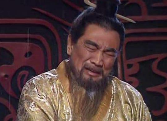 为什么会有 “郭嘉不死，卧龙不出”之说？
