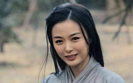 吕布的部下为什么都会背叛他？曹操一语道破玄机