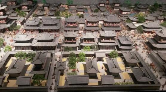 皇帝赐地为何他却选最荒寂的?儿孙都怪他 皇帝赐地为何他却选最荒寂的?儿孙都怪他