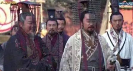 楚威王是什么样的热人？他和齐威王谁厉害？